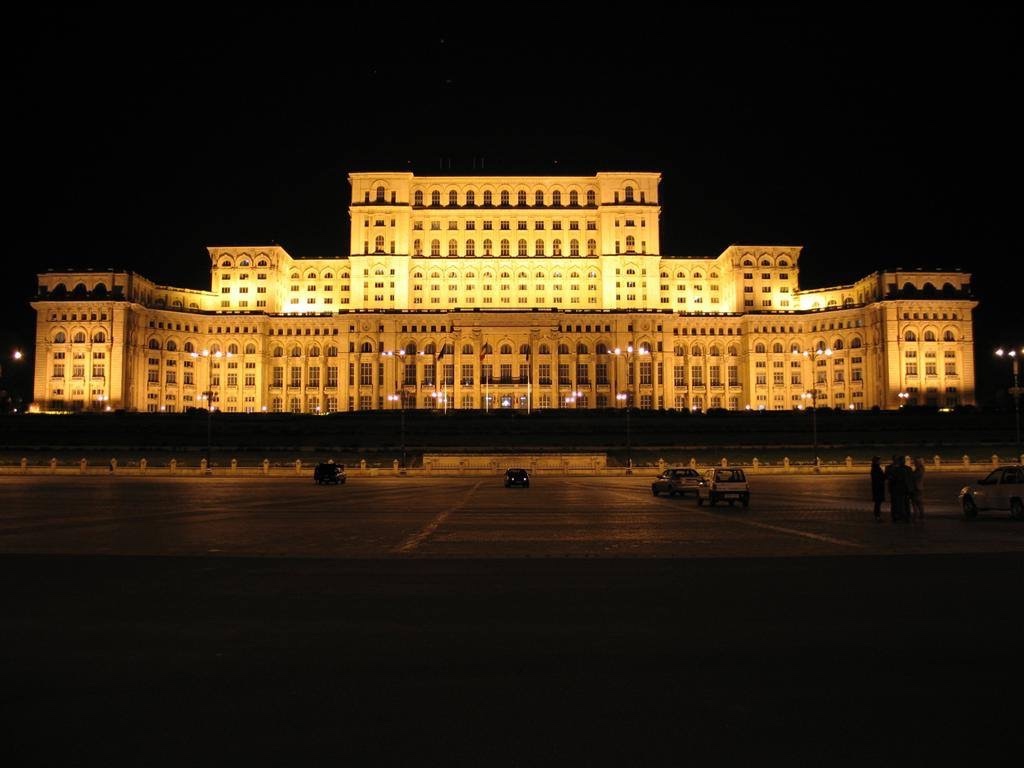 Palatul Parlamentului, Casa Poporului din București